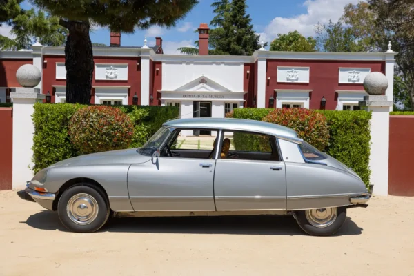 Citroën DS 21 Pallas