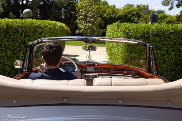 Mercedes-Benz 220 SE Cabriolet "Pontón"