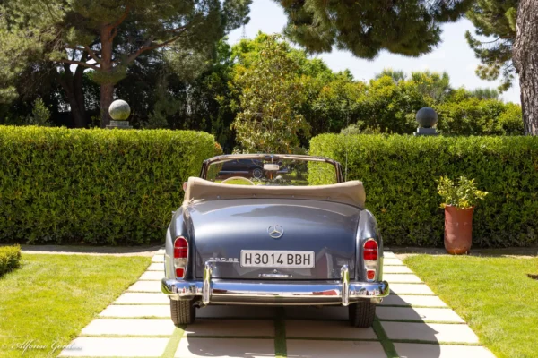 Mercedes-Benz 220 SE Cabriolet "Pontón"