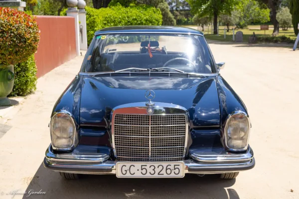 Mercedes-Benz 280 SE Berlina