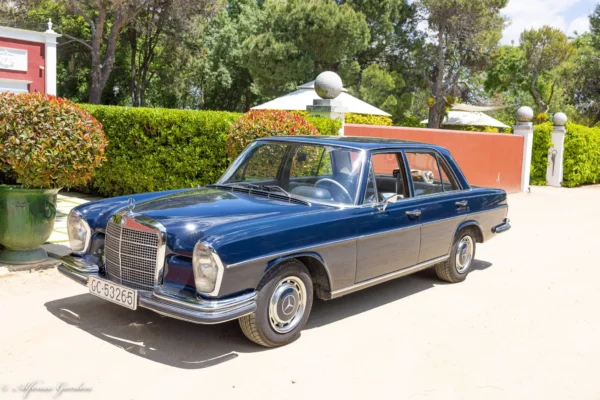 Mercedes-Benz 280 SE Berlina