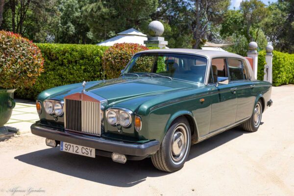 Rolls-Royce Silver Wraith Limousine