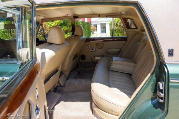 Rolls-Royce Silver Wraith Limousine